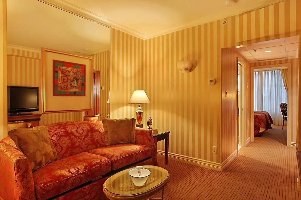 Hotel Le Soleil By Executive Hotels Vancouver